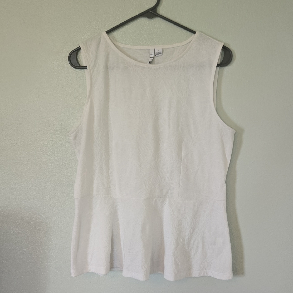 Elle White Peplum Tank Size Large